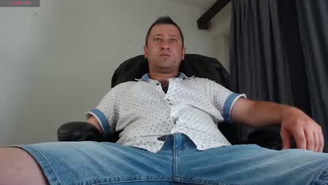 Sir Alex online show from 5, 7, 2026
