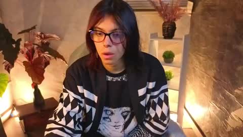 Cookie  online show from 18, 4, 2026