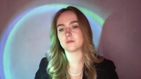 Lulu Baby18 online show from 6, 2, 2025