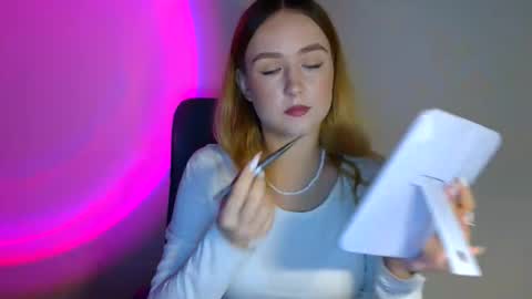 Lulu Baby18 online show from 21, 11, 2025