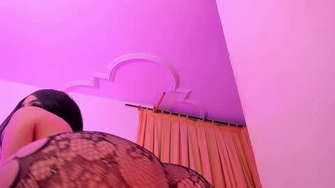 Snapshot of lulu_exotic chatting on 19, 12, 2024 BRENDA TATIANA online show from 19, 12, 2024