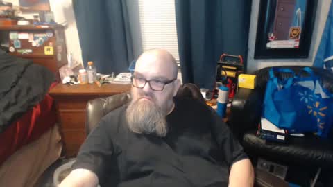 Snapshot of lump420 chatting on 12, 10, 2025 lump420 online show from 12, 10, 2025