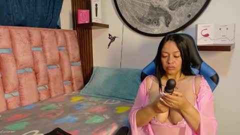 Luna online show from 17, 12, 2025