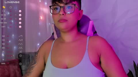 Snapshot of luna__cute chatting on 5, 12, 2024 Luna online show from 5, 12, 2024