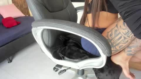 Snapshot of luna__hills1 chatting on 7, 10, 2025 Luna hills1 online show from 7, 10, 2025