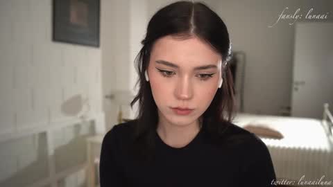 Snapshot of luna_ai chatting on 19, 12, 2025 Just call me Lu online show from 19, 12, 2025