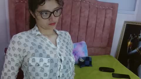 Snapshot of luna_azul_15 chatting on 16, 1, 2025 dalia online show from 16, 1, 2025