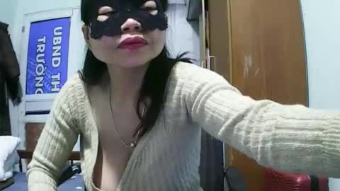 luna_beauty25 online show from 6, 3, 2026