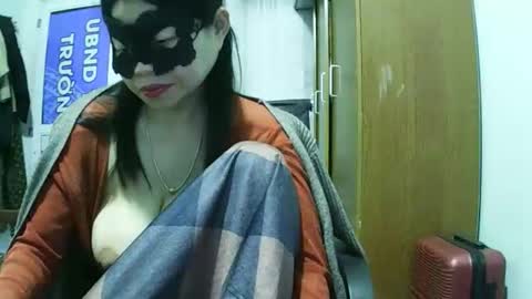 luna_beauty25 online show from 17, 3, 2026