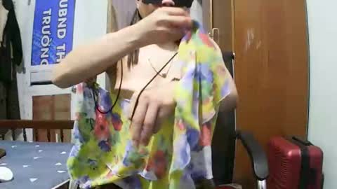 luna_beauty25 online show from 31, 3, 2026