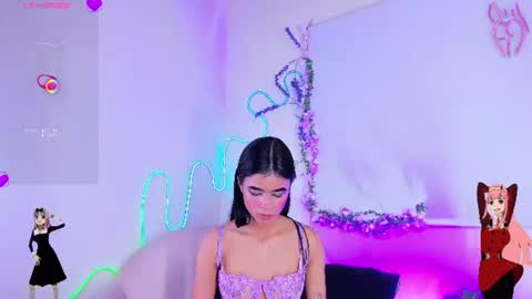 luna_bella_23 online show from 12, 7, 2026
