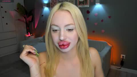 luna_beverly online show from 22, 2, 2026