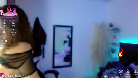Snapshot of luna_blackk_ chatting on 4, 10, 2025 Luna online show from 4, 10, 2025