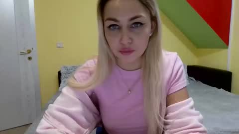 Snapshot of luna_blazers chatting on 9, 1, 2026 Luna online show from 9, 1, 2026