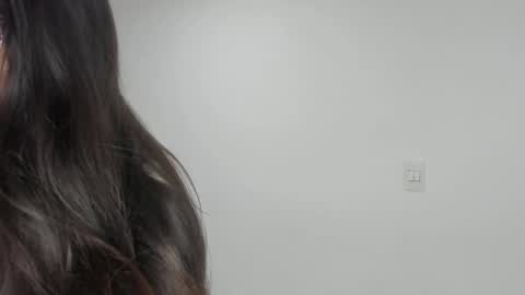 luna  online show from 15, 4, 2026