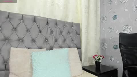 Luna Eva online show from 24, 3, 2026