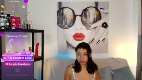 Snapshot of luna_ferrer10 chatting on 14, 6, 2026 Luna Ferrer online show from 14, 6, 2026
