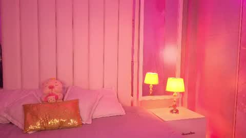 luna_hot_ass online show from 22, 6, 2026