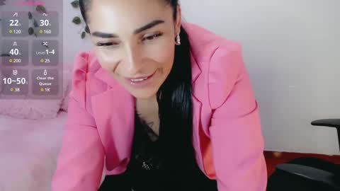 Snapshot of luna_lgomez chatting on 12, 3, 2025 luna online show from 12, 3, 2025