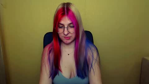 Snapshot of luna_lush_ chatting on 15, 2, 2025 Luna online show from 15, 2, 2025