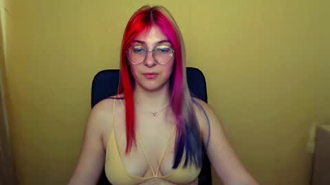 Snapshot of luna_lush_ chatting on 22, 2, 2025 Luna online show from 22, 2, 2025