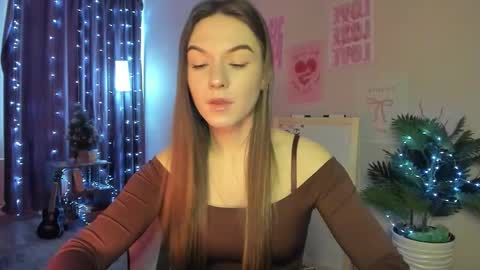 luna_lust_211 online show from 7, 3, 2026
