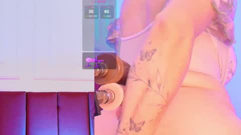 Snapshot of luna_monroe_ chatting on 18, 1, 2026 online show from 18, 1, 2026