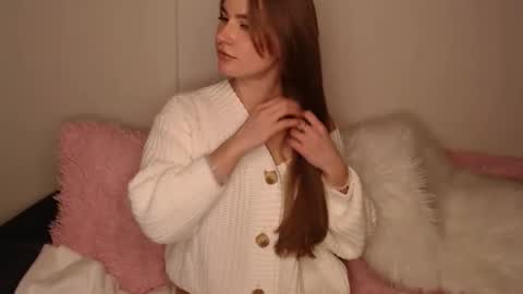 Snapshot of luna_moon77 chatting on 5, 2, 2026 Luna online show from 5, 2, 2026