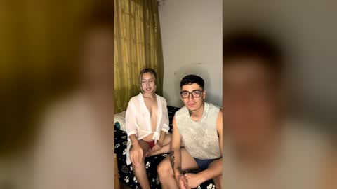 luna_prohibida16 online show from 19, 4, 2026