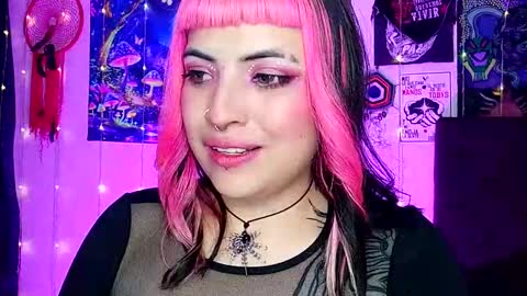 MISS LUNA  online show from 7, 3, 2025