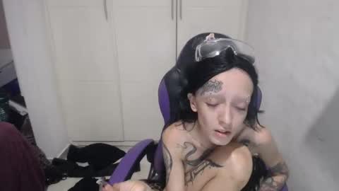 Luna online show from 2, 1, 2025