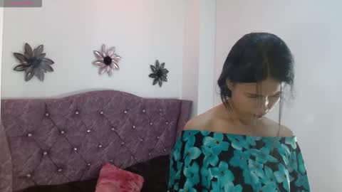 luna_starr69 online show from 21, 11, 2025