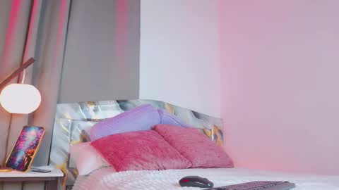 luna_valen online show from 24, 11, 2025