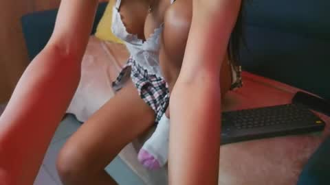 luna_valen online show from 20, 5, 2026
