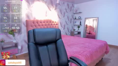 Snapshot of luna_volk chatting on 19, 11, 2025 Luna online show from 19, 11, 2025