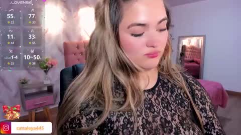 Snapshot of luna_volk chatting on 28, 11, 2025 Luna online show from 28, 11, 2025