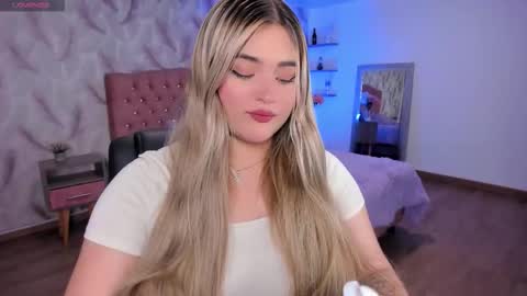  Luna online show from 24, 3, 2026