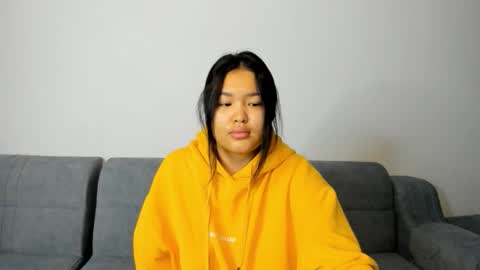 Snapshot of luna_yum chatting on 17, 2, 2026 online show from 17, 2, 2026