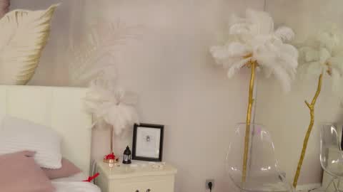 Luna online show from 2, 3, 2026