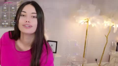 Luna online show from 12, 3, 2026