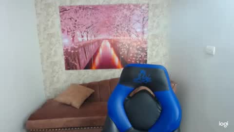 lunaa_m_ online show from 7, 1, 2025