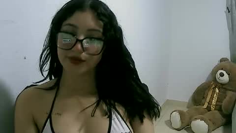 lunaa_sub online show from 3, 2, 2025