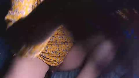 lunaafox online show from 19, 10, 2025