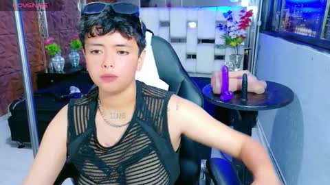 Snapshot of lunabustygirl chatting on 4, 12, 2025 lunabustygirl online show from 4, 12, 2025