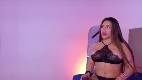 lunacruz_ online show from 15, 7, 2026