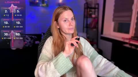 Snapshot of lunacyy chatting on 19, 12, 2025 Britney online show from 19, 12, 2025