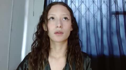 Luna online show from 8, 1, 2026