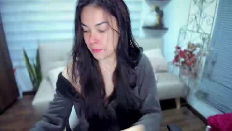 Luna online show from 20, 12, 2025