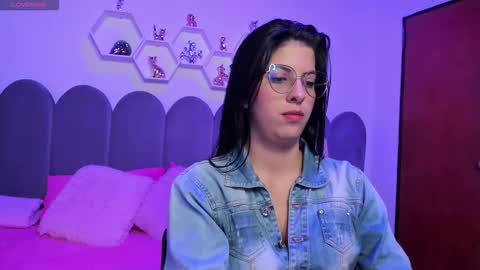 Luna Gomez online show from 16, 12, 2025