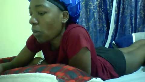 Snapshot of lunah_kitty chatting on 16, 5, 2026 lunah_kitty online show from 16, 5, 2026